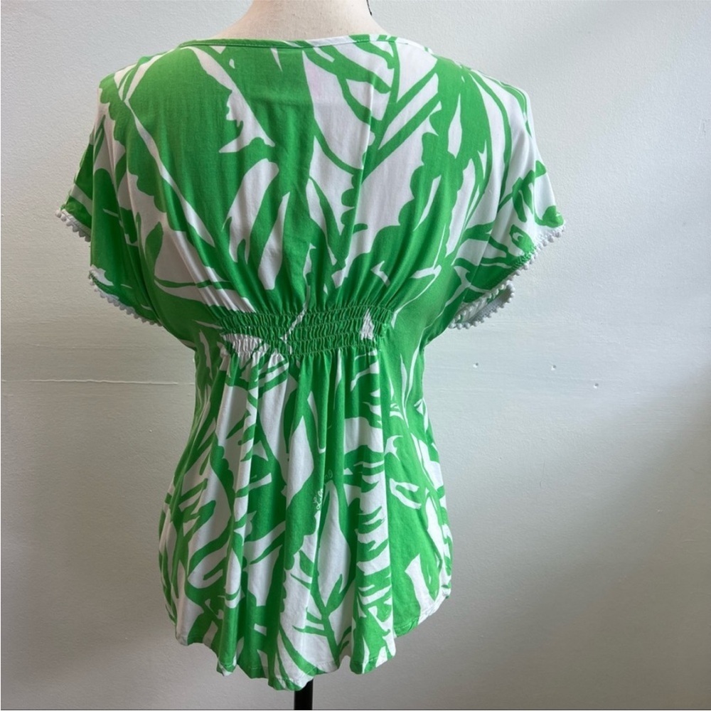Lilly Pulitzer Green and White tropical kids Top - Picture 7 of 11